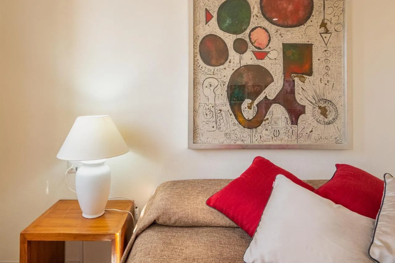 Olbia Center City Apartment イタリア